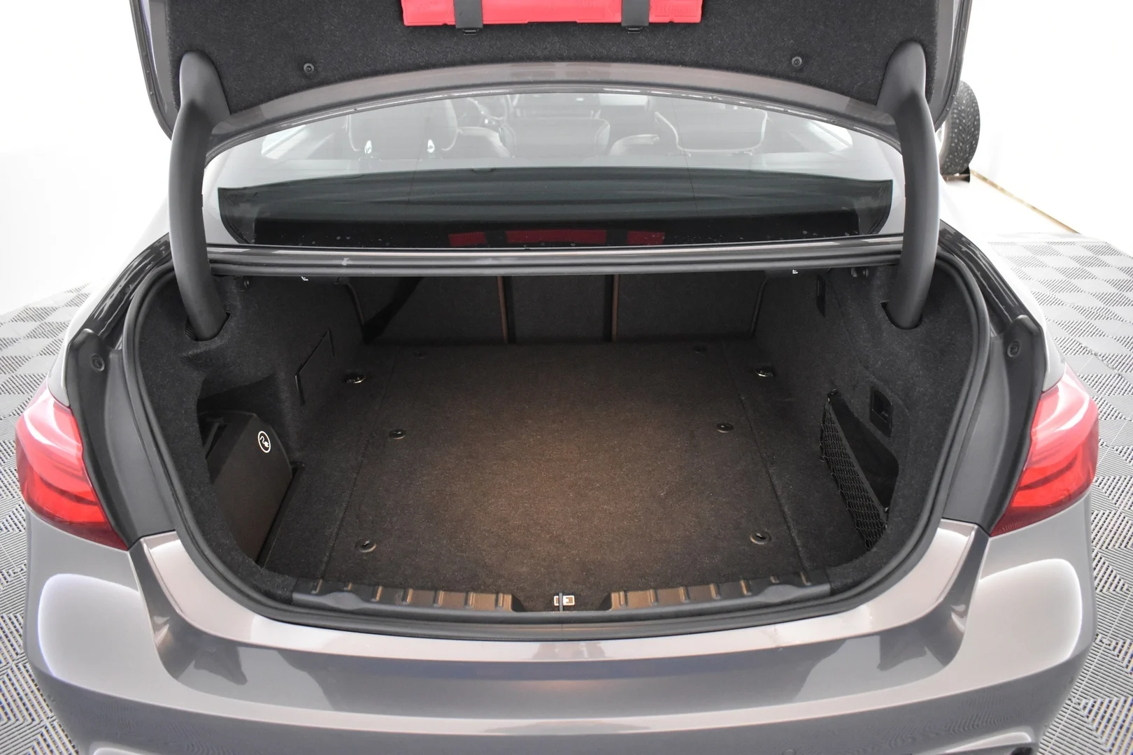 Car Image - 6vg21g6hmZbmSblGcuknVV