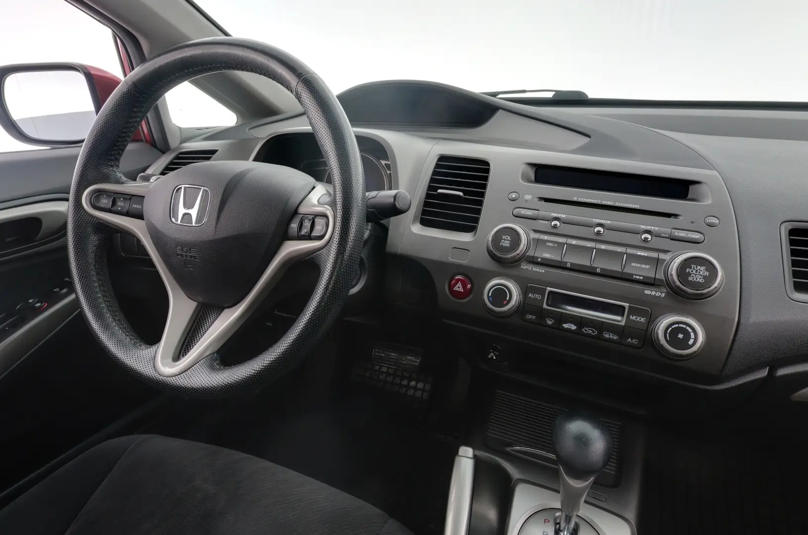Car Image - 6K02kwqSLDs8t3jGOovnOa