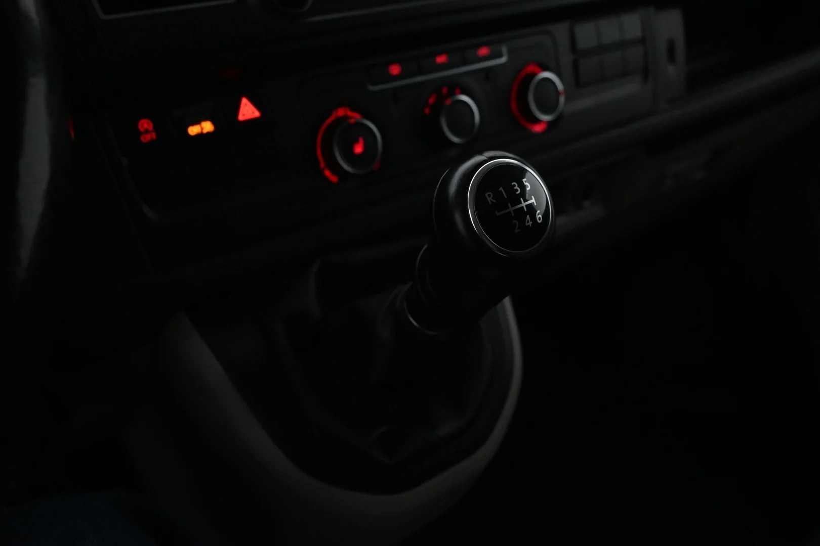 Car Image - 2ijVd0uxVQTrvcE8oc6yHS