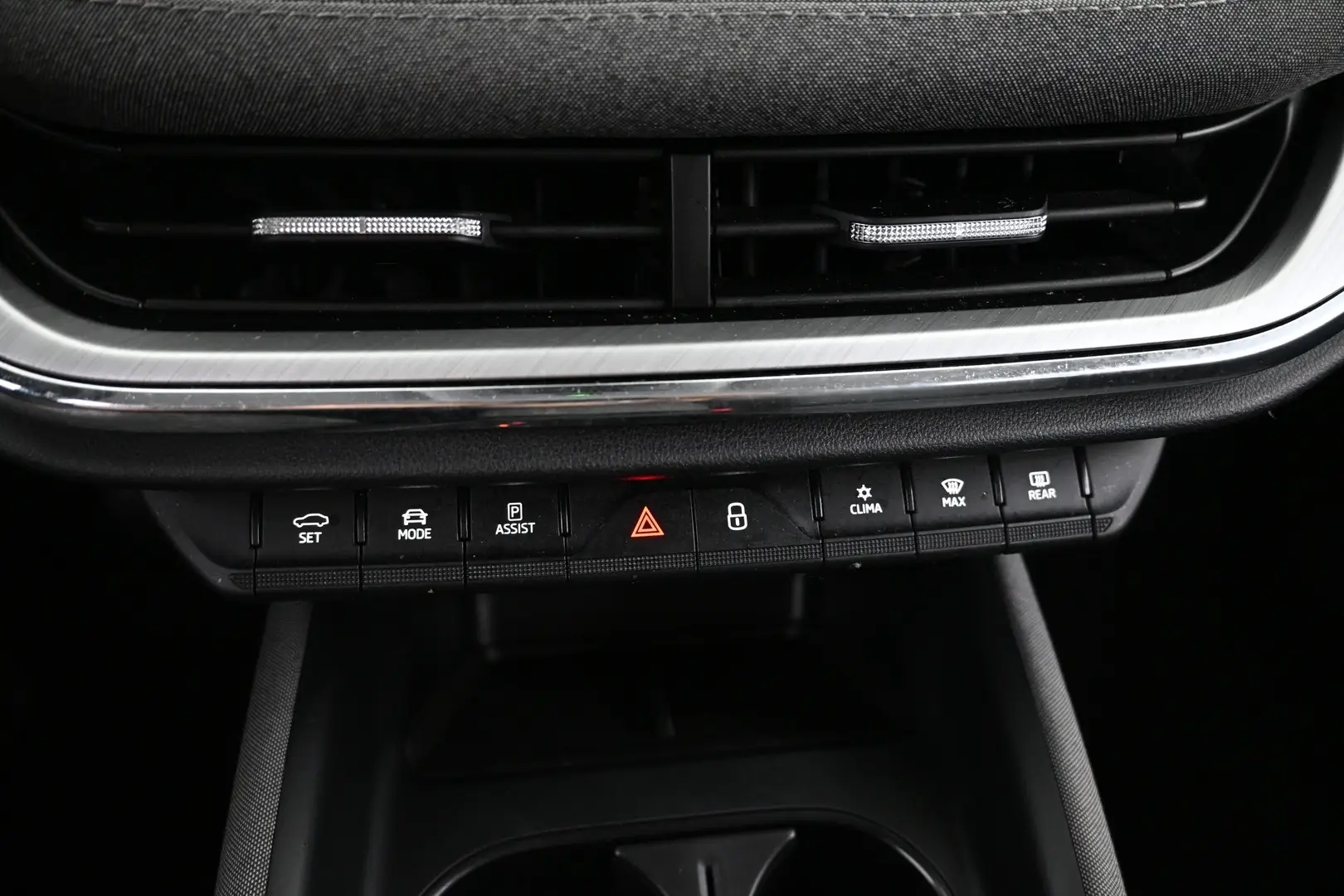 Car Image - 3vfTOYH1LmNaVvq99hgTe2