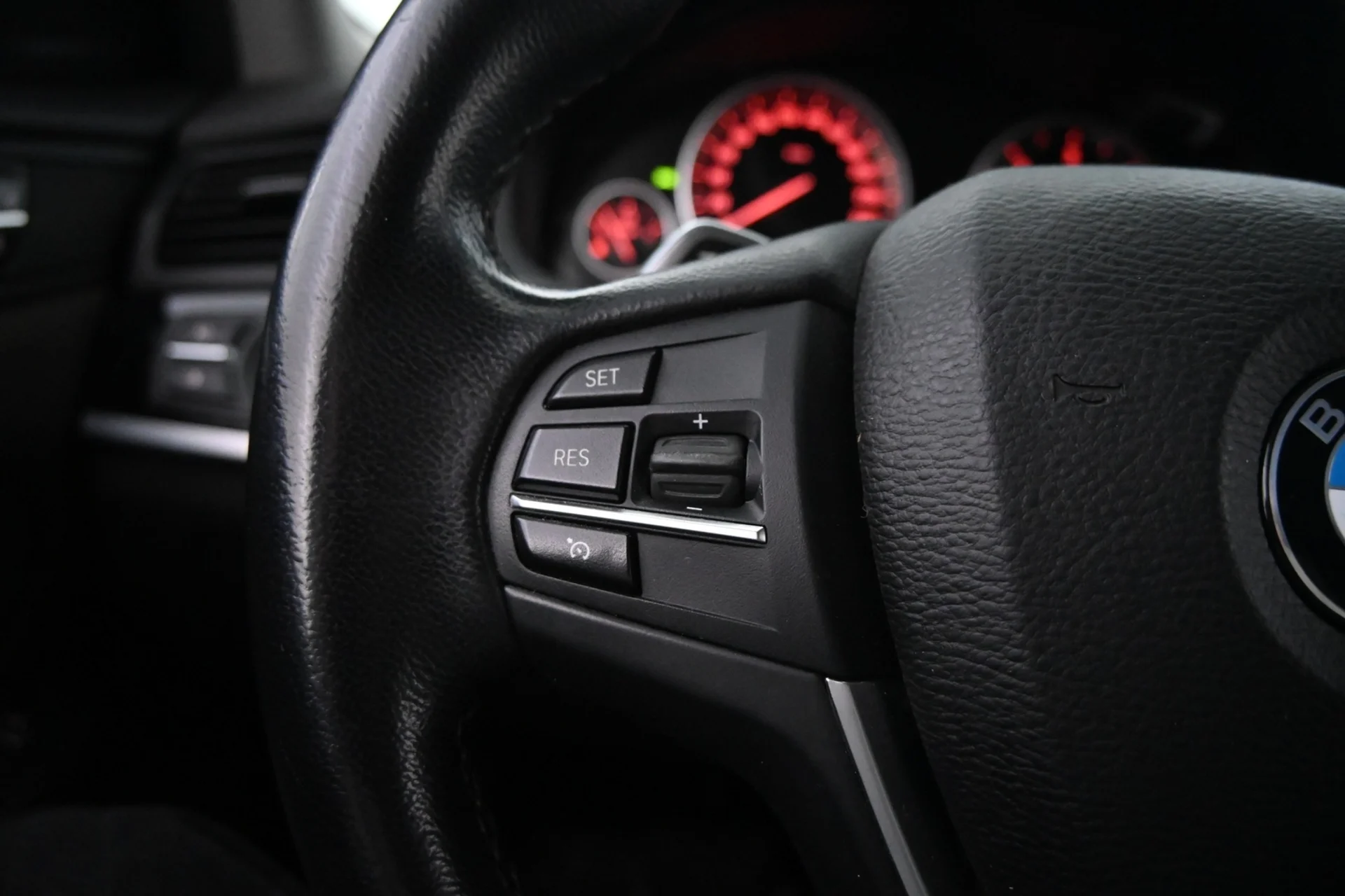 Car Image - 7IgH8GqCUIBMTnvSOJ98lR