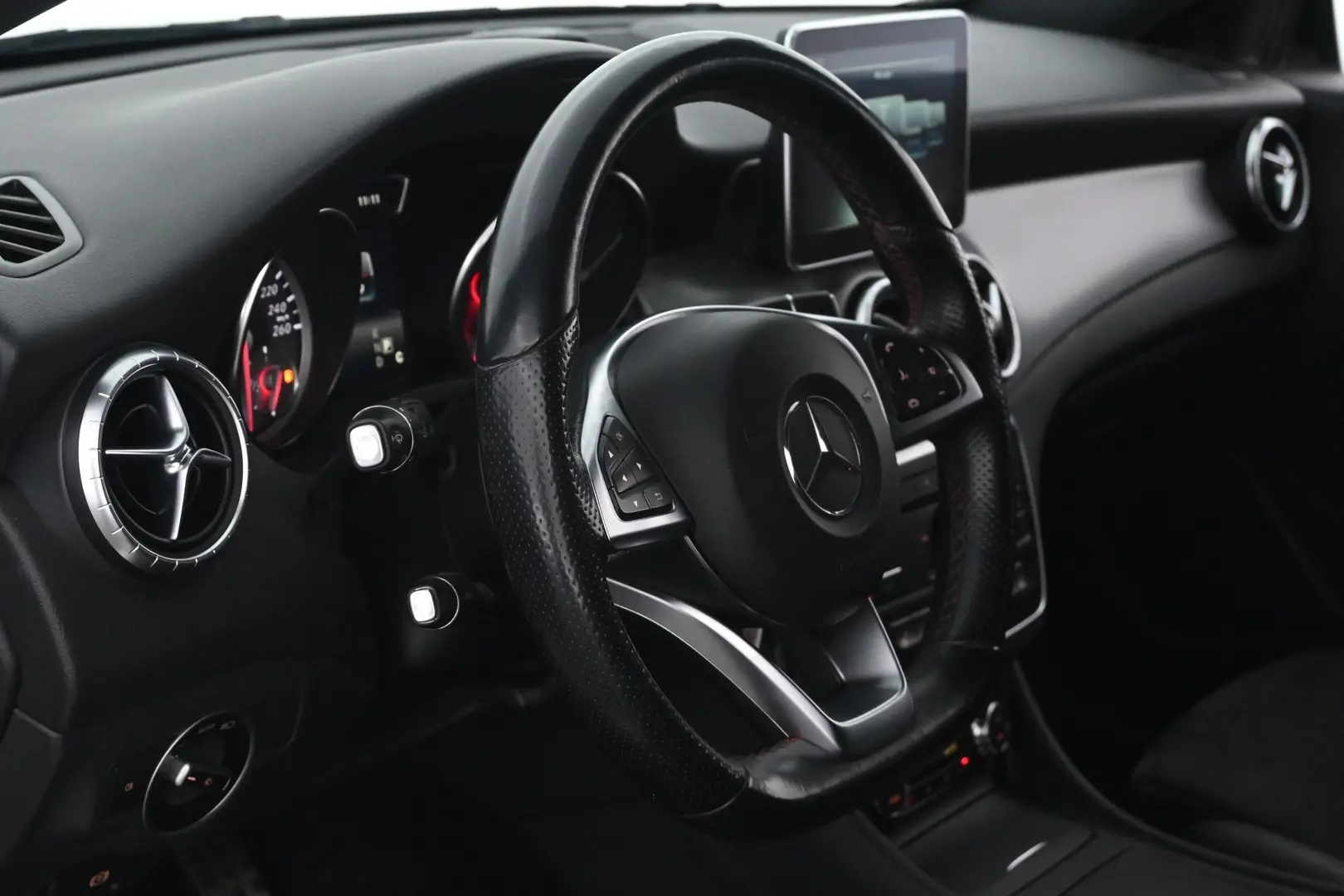 Car Image - 2jHqnkI7XKl7w4bWaqnGme