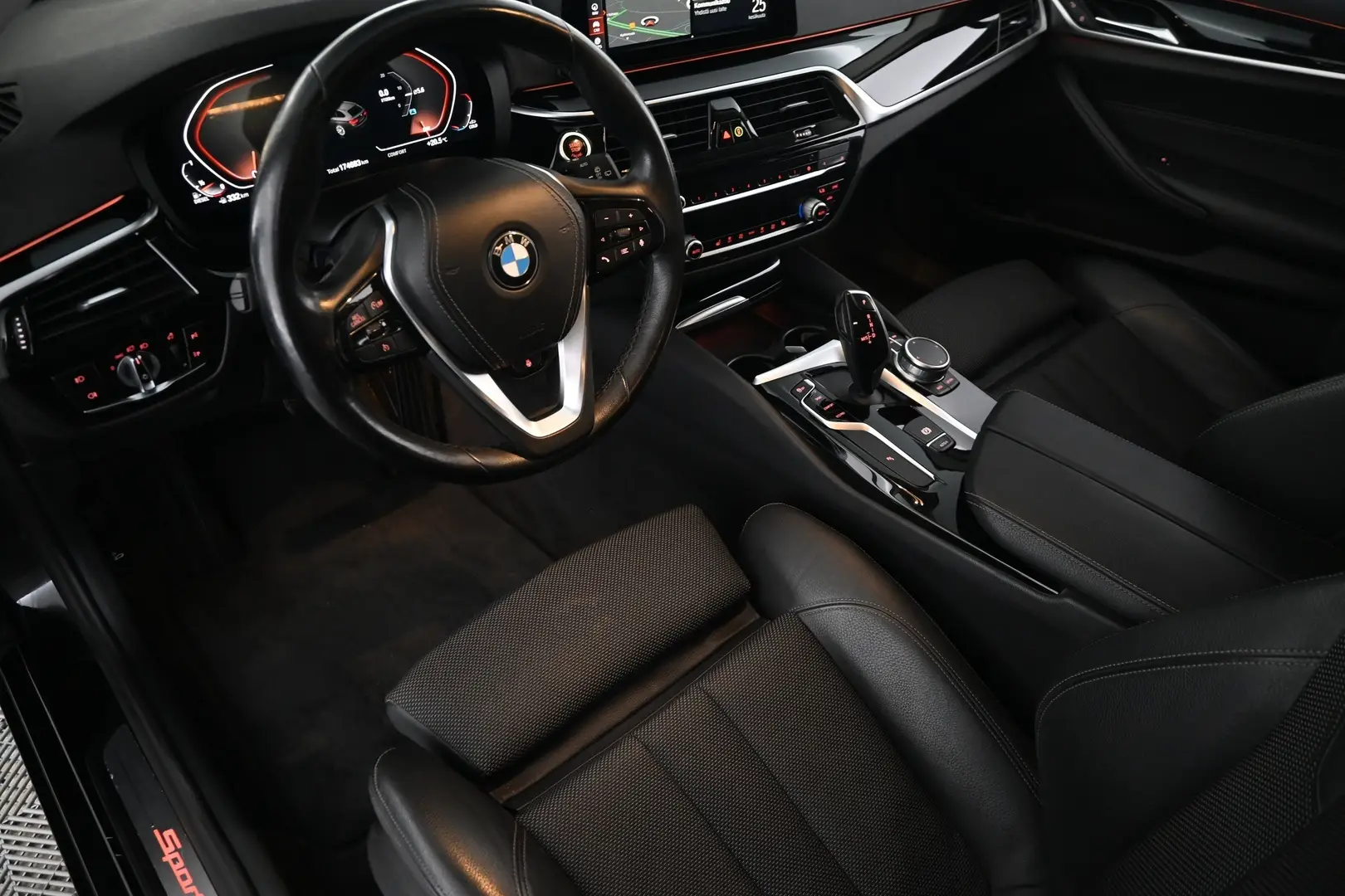 Car Image - 3Qhsg2HwAeOZOAYhBJILMs