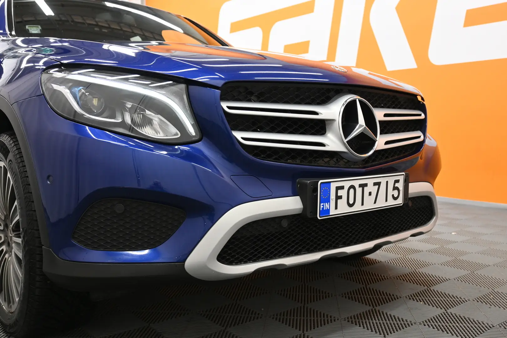 Car Image - 2DMkeLTdH8i7n6PJ8kq7vE