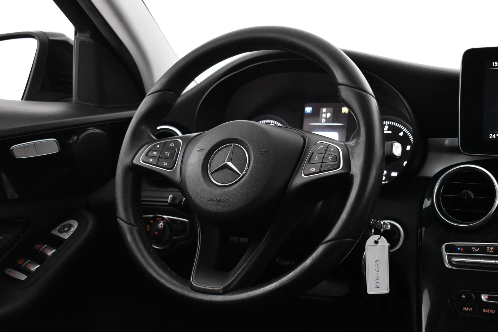 Car Image - 1k18AEurCaL441Gn2T0gBc