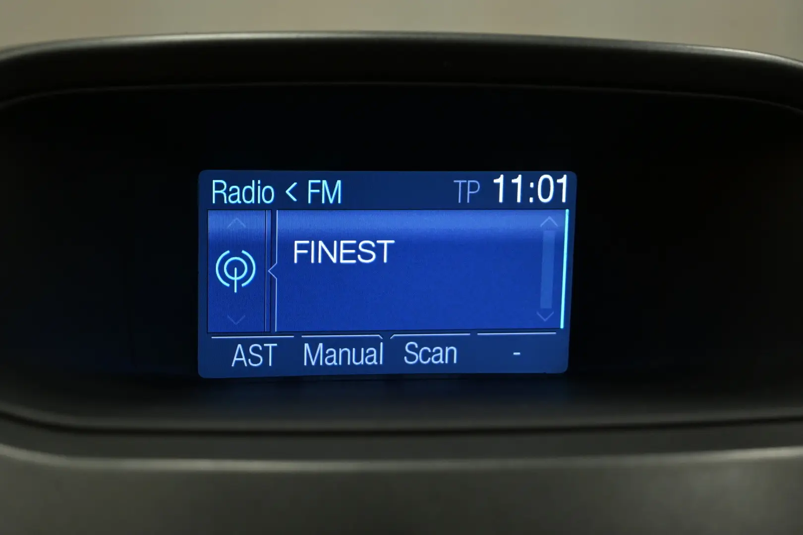 Car Image - 50e70M5s4neaslTHh06ga0