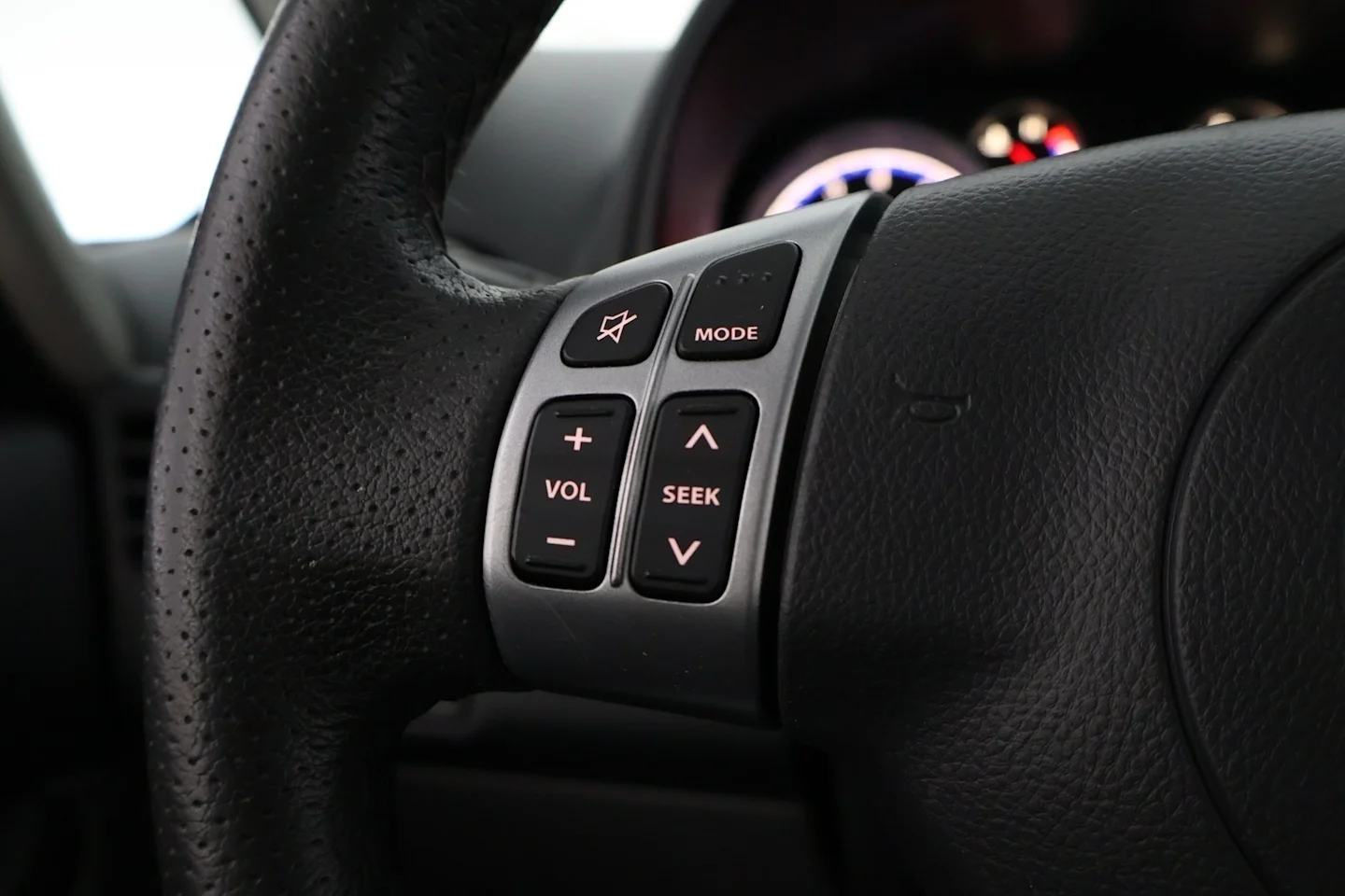 Car Image - 5Bx9cVS9mZVA4Igp0VQuOG