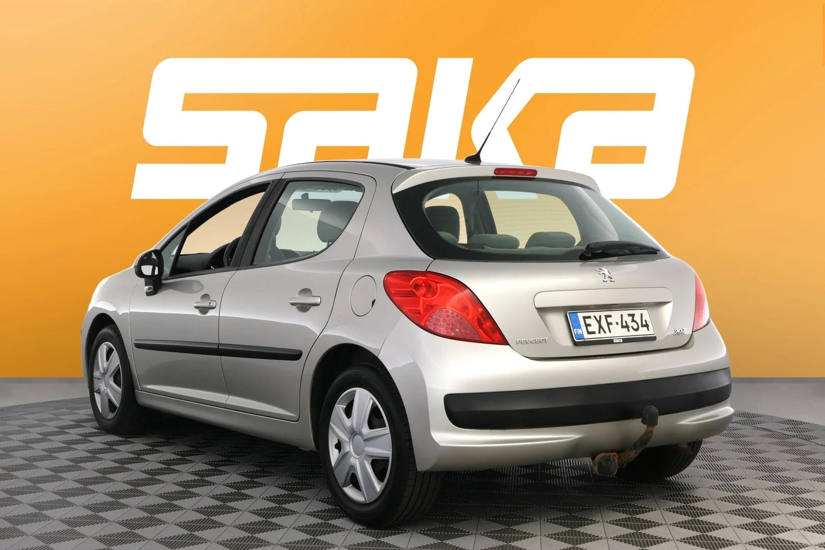 Car Image - 4kWlpdSlcOqCmb3JvNNM87
