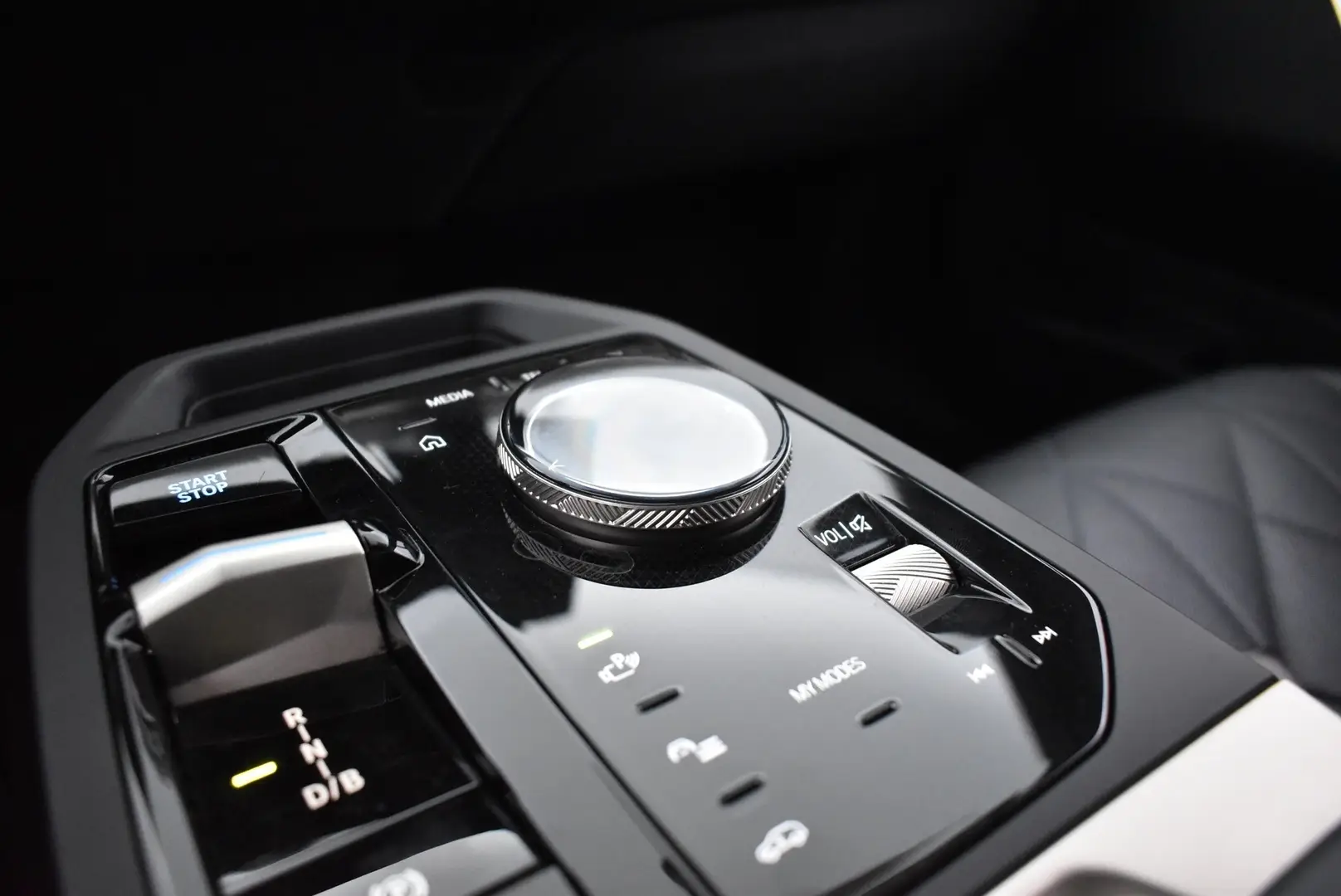 Car Image - 7ooej22ZN9BZMfeq1byapT