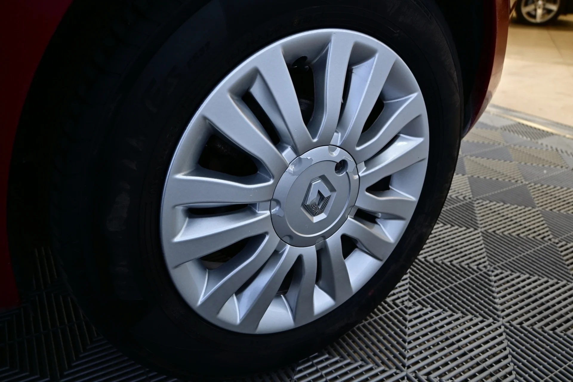 Car Image - 7Jwqw4lCJMR6UTL8KKDo5A