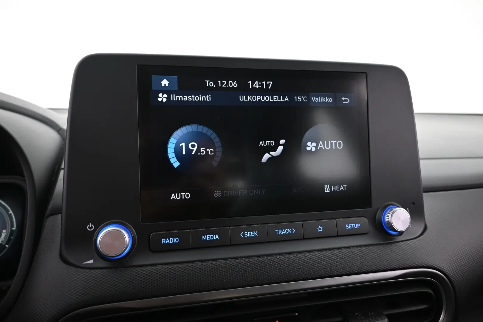 Car Image - 1UTOcpDiYh6tj4aAtmx4AG