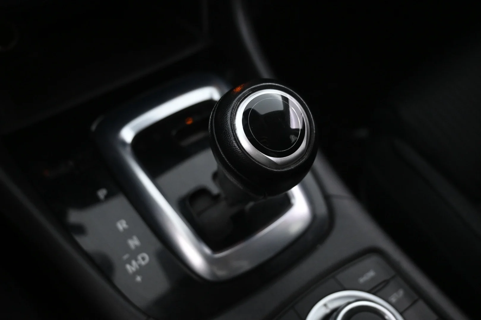 Car Image - 1U6e0tCref4gY6HSWURe5r