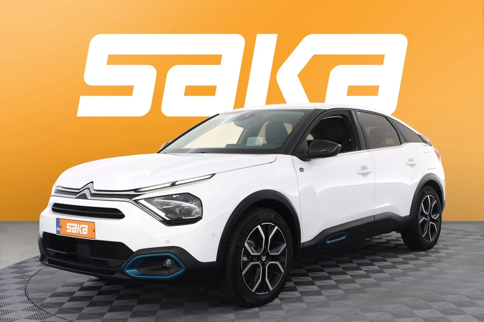 Car Image - 78w81KGSWoIUJGU5kh44XE