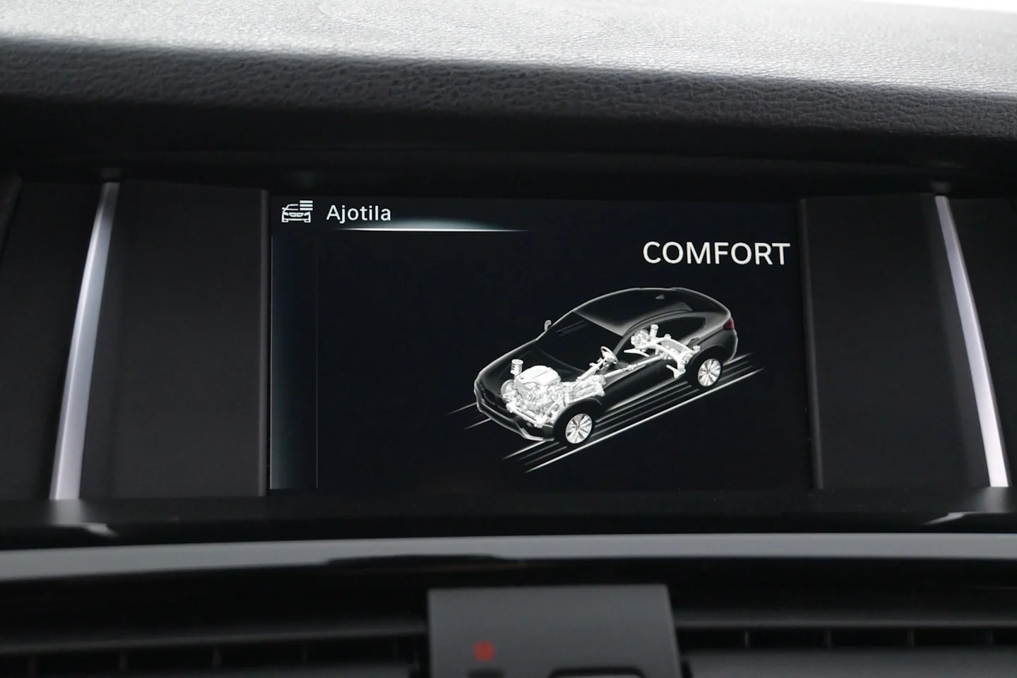 Car Image - jaq1CROSTet8S5oX10YG0
