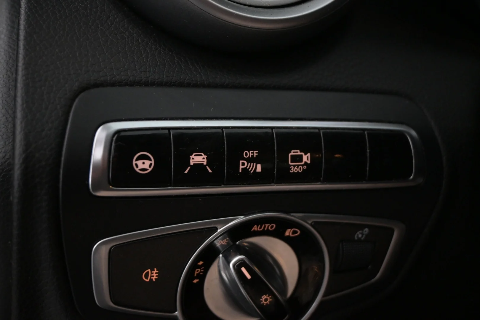 Car Image - 3ziQ6Vra2fwhmwEvHtXMRg
