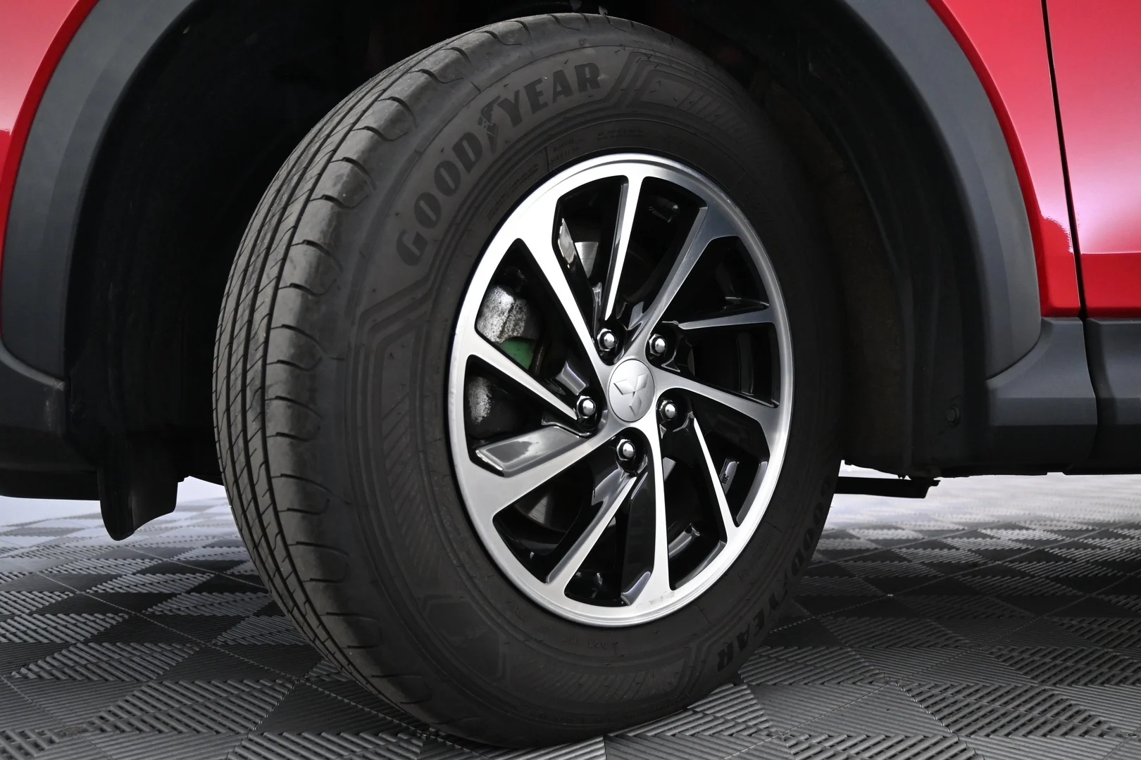 Car Image - Ajl1g6a4ZOscBmtZ5cDgc