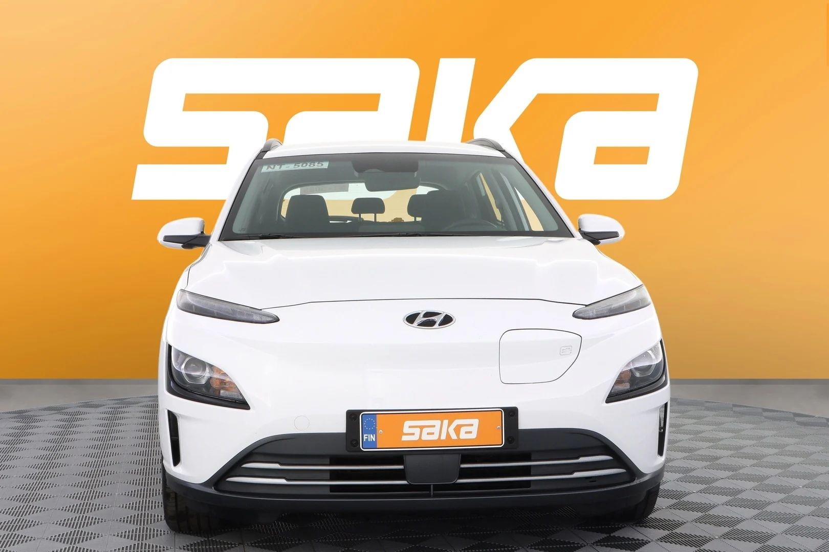 Car Image - 4sR4fbSn7uHkdHiFiIviIb