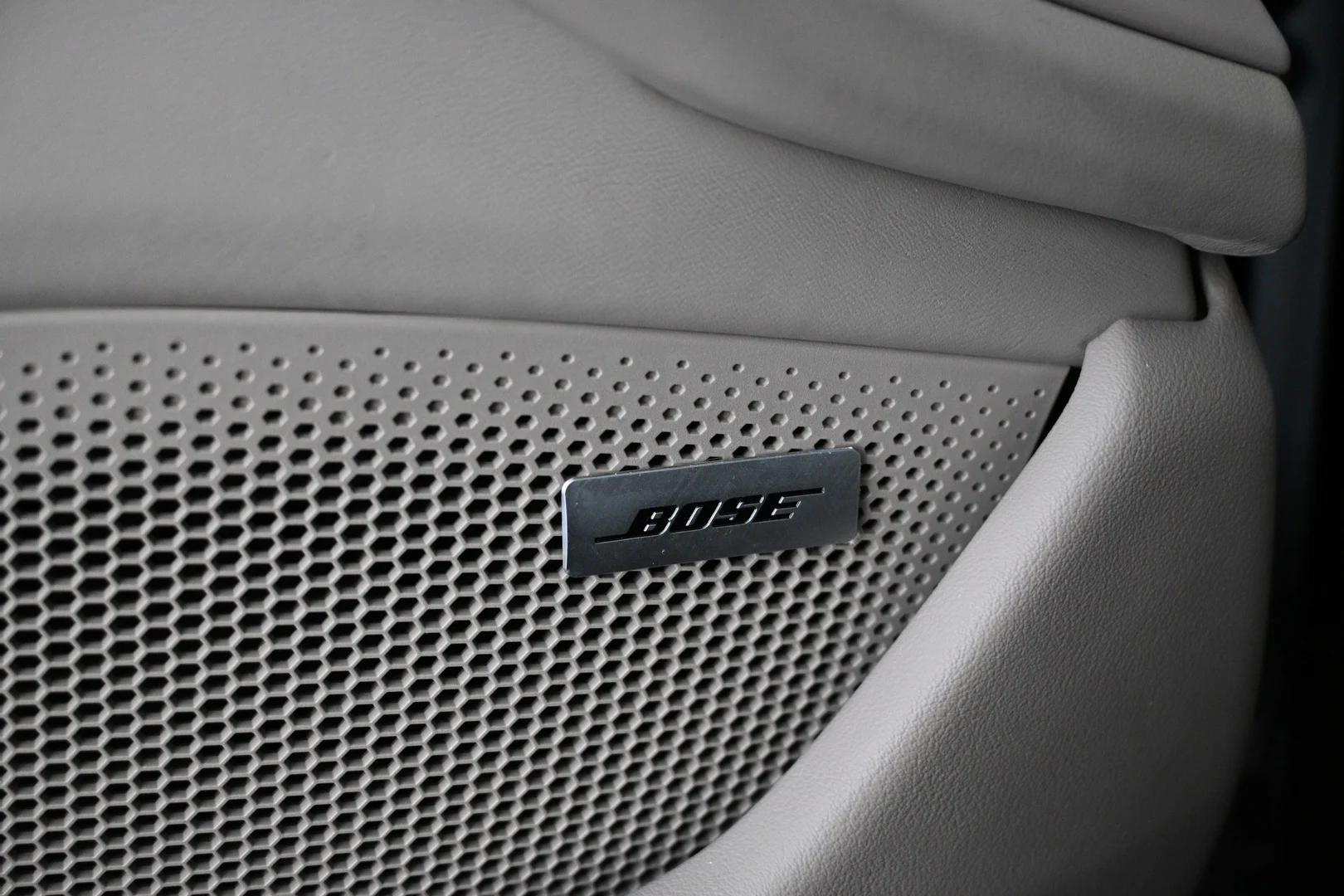 Car Image - 18ekL8S22QlfytJNmt1mlN