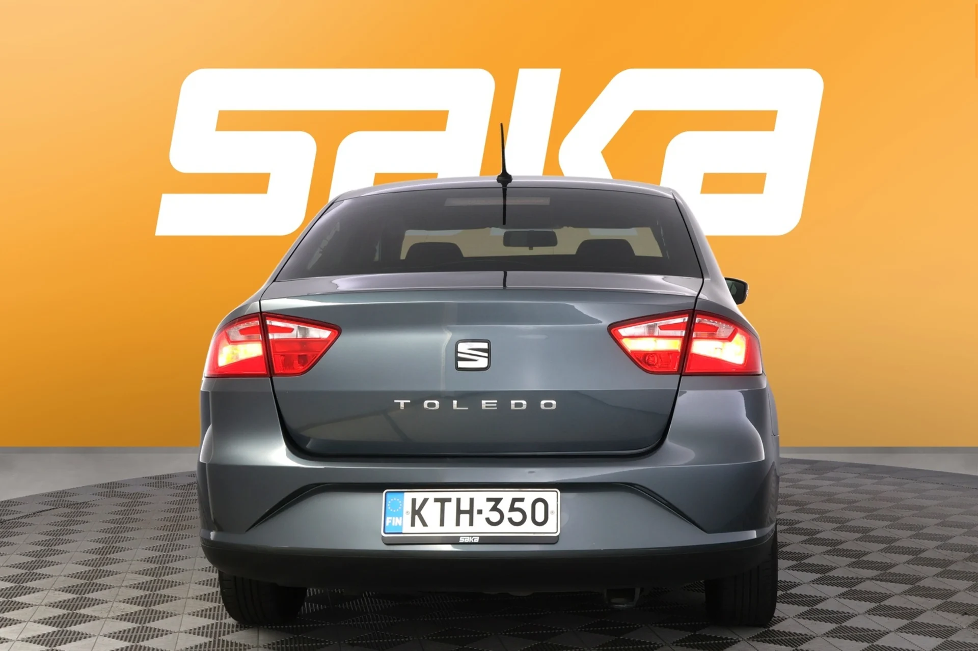 Car Image - 6yRLSHwz0ZXyvYvbsMPQ3x