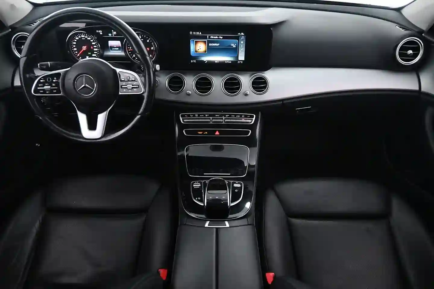 Car Image - 6S7HdpMqQaBxi0x1N3ZODT