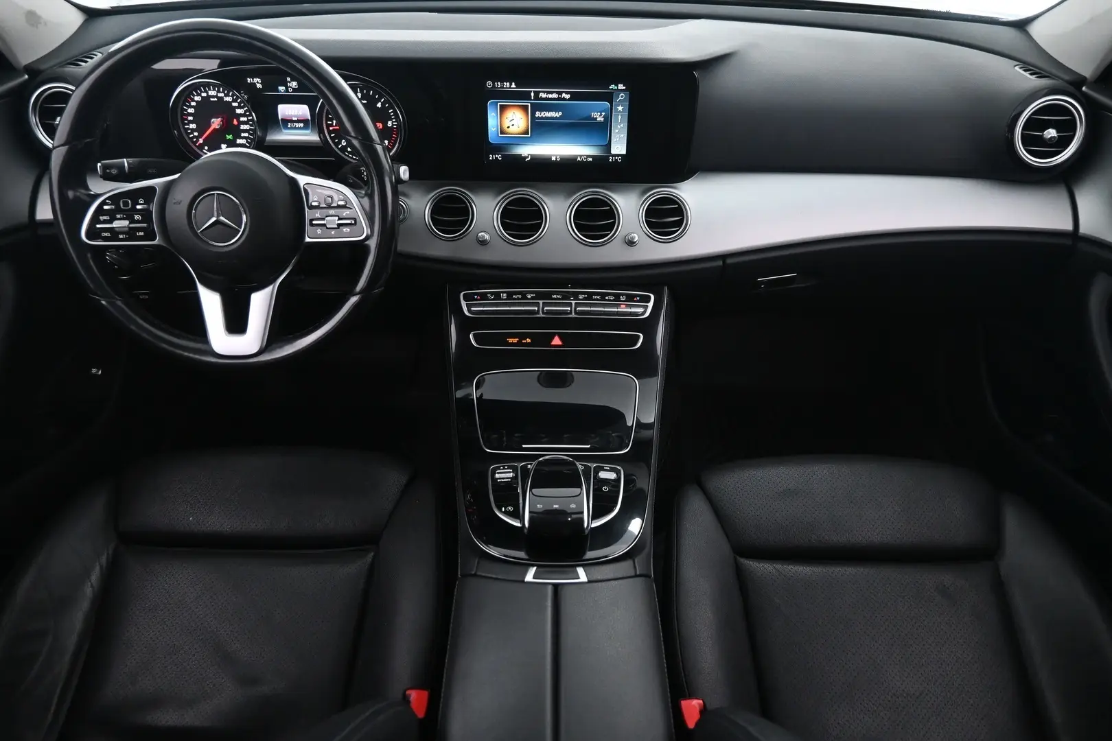 Car Image - 6S7HdpMqQaBxi0x1N3ZODT