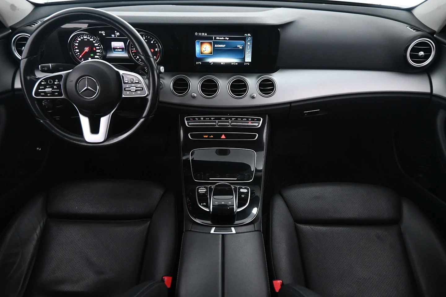 Car Image - 6S7HdpMqQaBxi0x1N3ZODT
