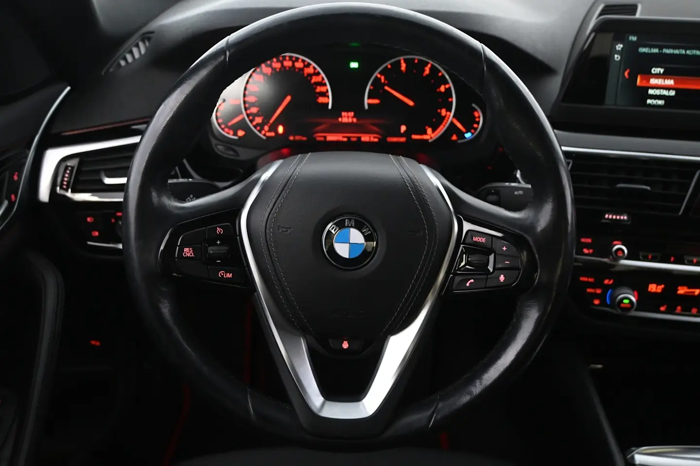 Car Image - 2H8vIxdMNtREDh2Bc7B8Js