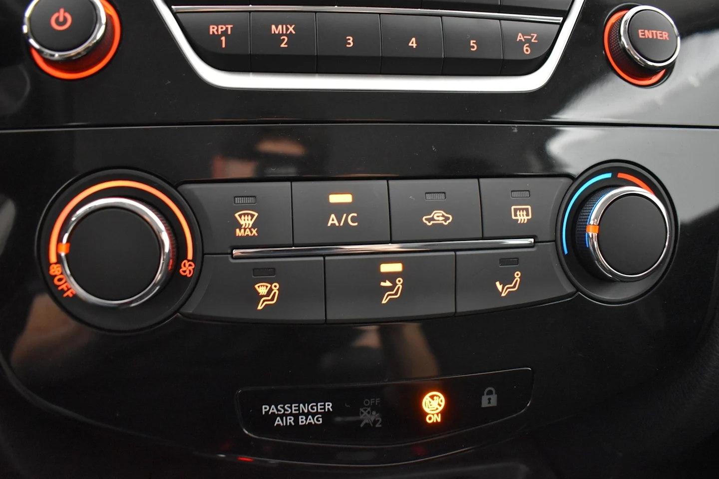 Car Image - 3GIb8z0Vmgap7Bqx1m8XQJ