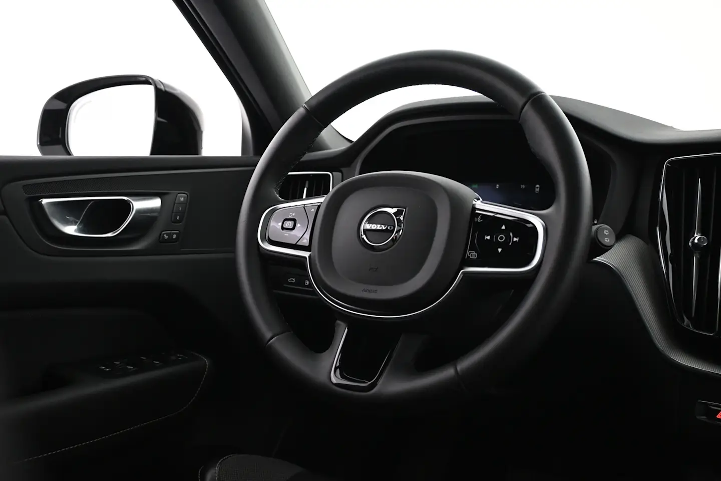 Car Image - 3F3bcpxmFnjolCL2mA46uL