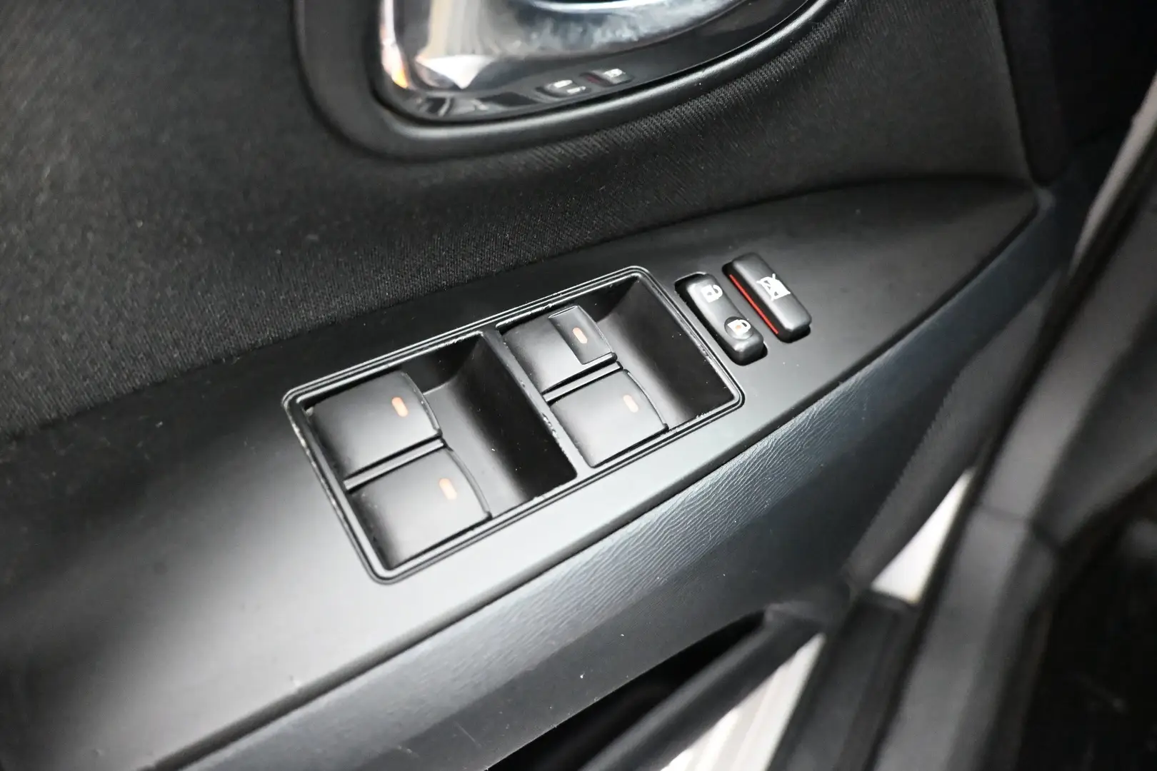 Car Image - 6FsD9h0852Xc6EBlCSSSan