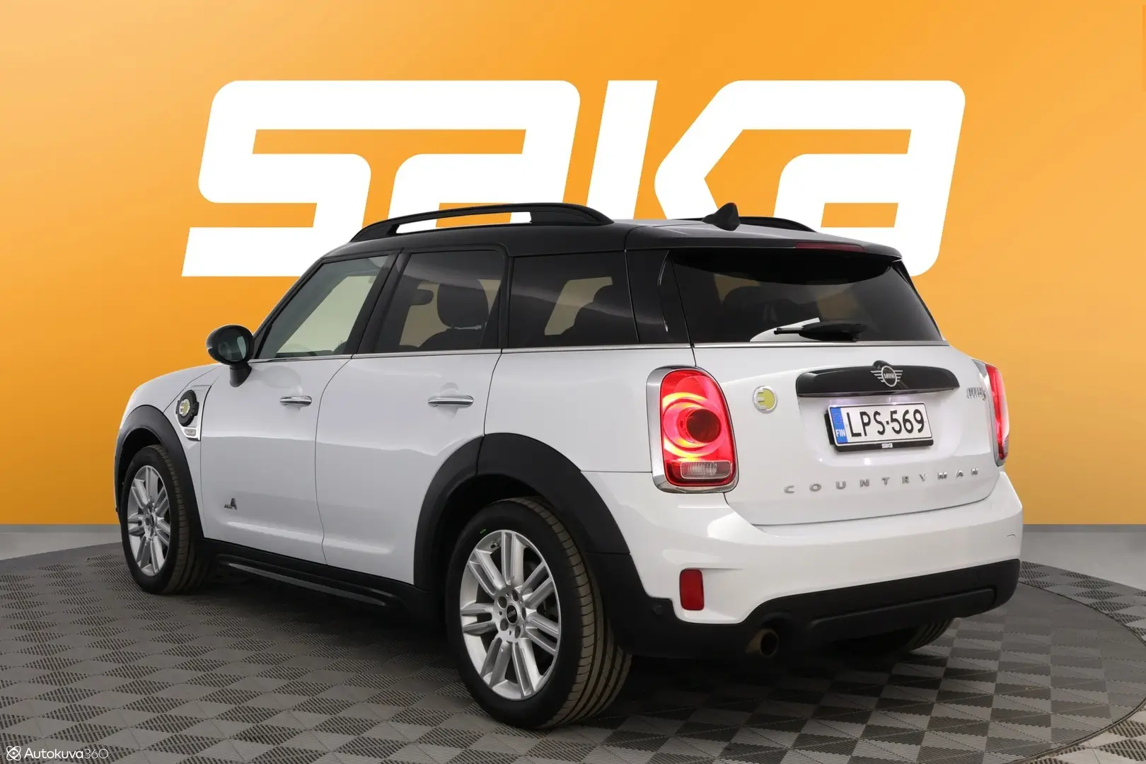 Car Image - XsRW4t33193iU7AcfeZys
