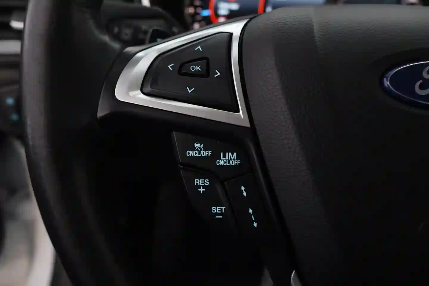Car Image - 5G723KLFhYW5ch2g9BLFhE