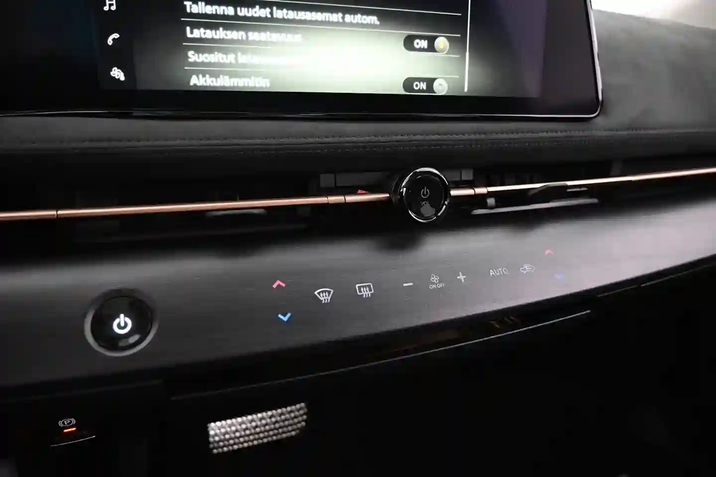 Car Image - 6DFXnV5ZosA8ZgQ8udY5Gt