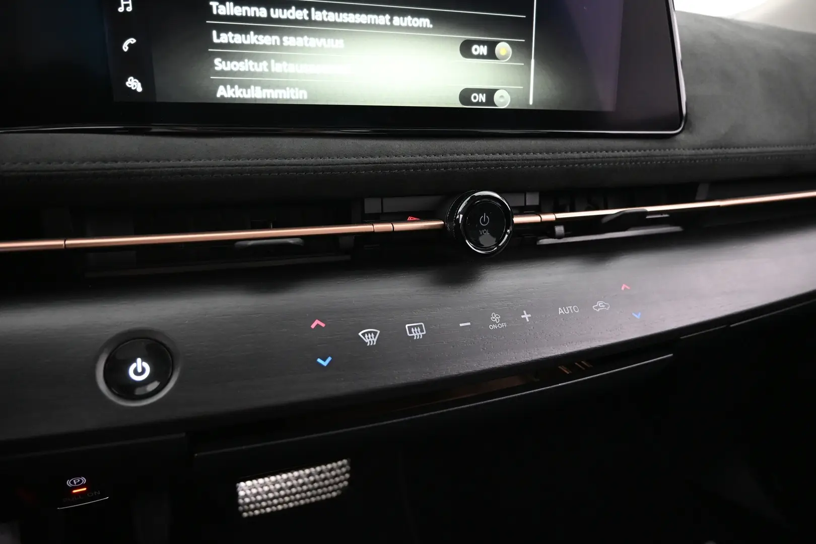 Car Image - 6DFXnV5ZosA8ZgQ8udY5Gt
