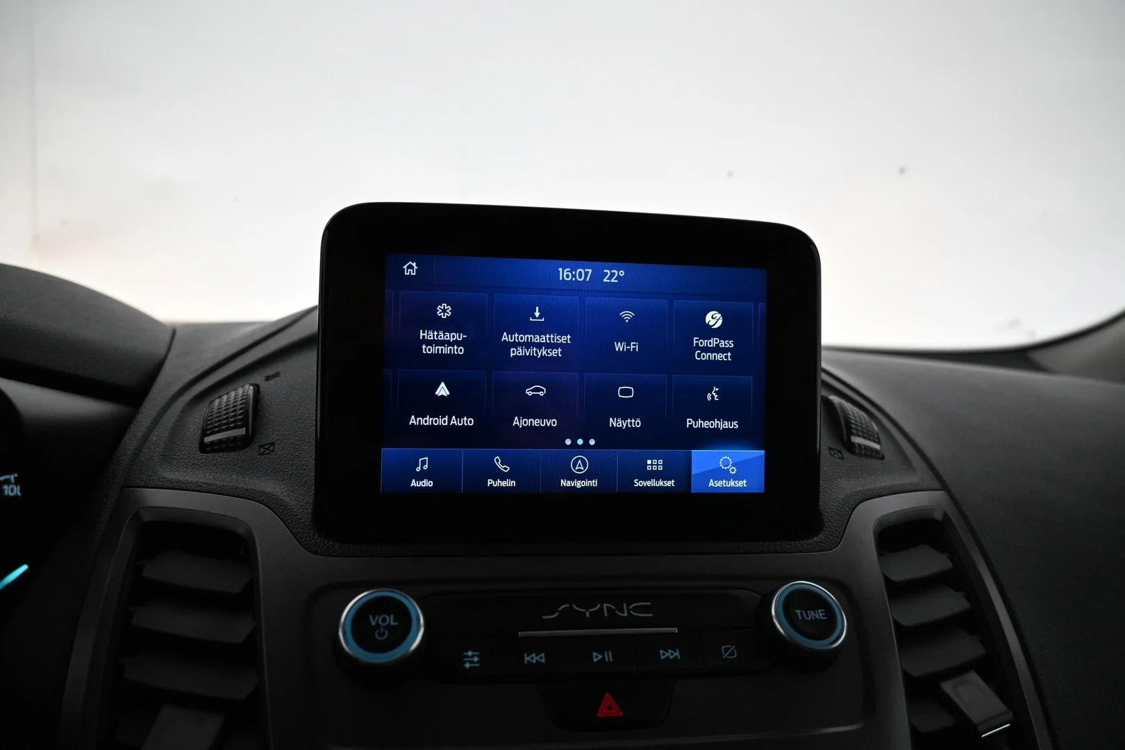 Car Image - UTRsnntOquSmOyDcFbVn8