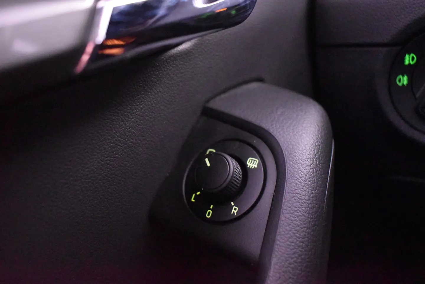 Car Image - 1ll8sL7zBdllNXtlfvDOSF