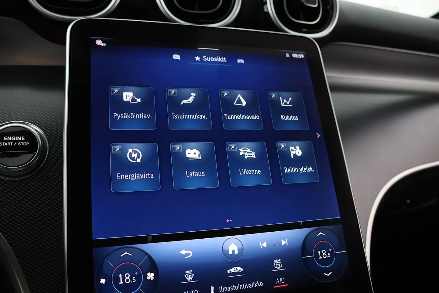 Car Image - XB5803OB68LWAvmxc8g6A