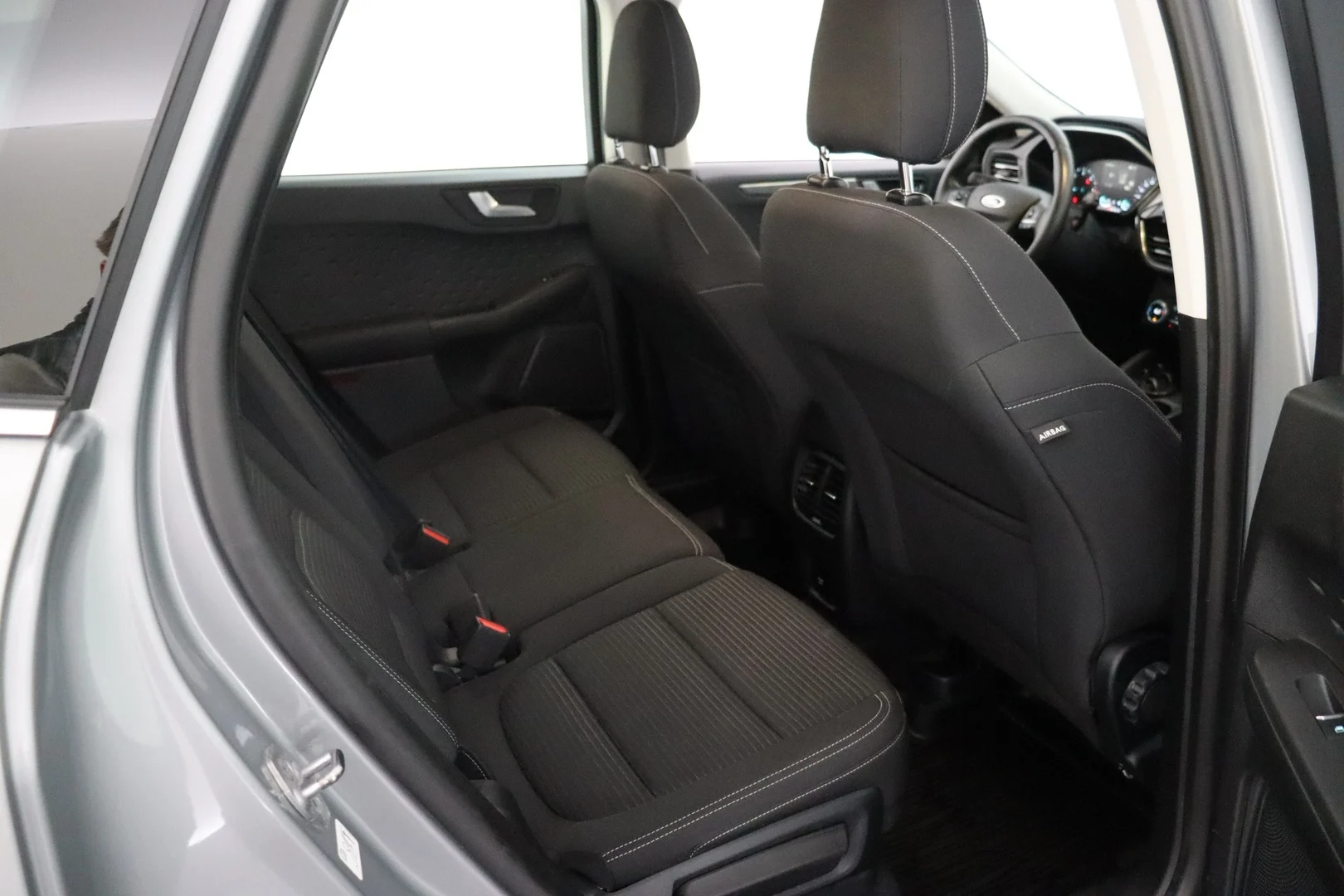 Car Image - 3UZW9x0oXJVZ0WDU7rsWmv