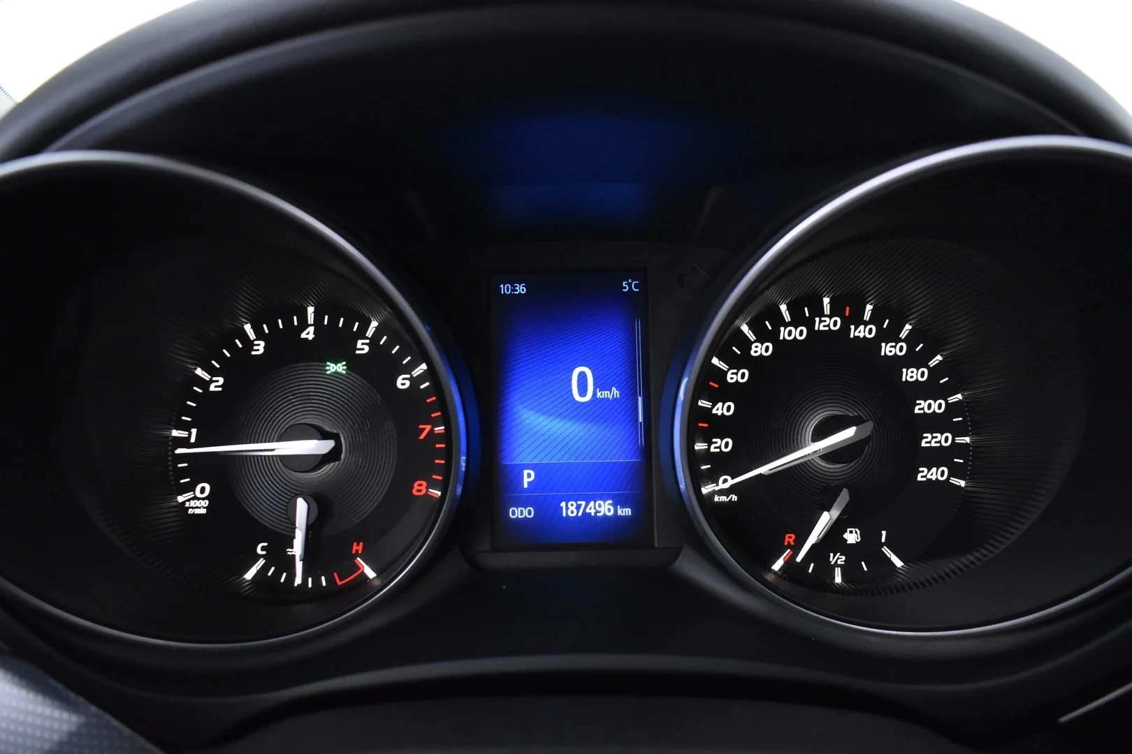 Car Image - 60dU5DMuiqjCaSgHHVYMfm