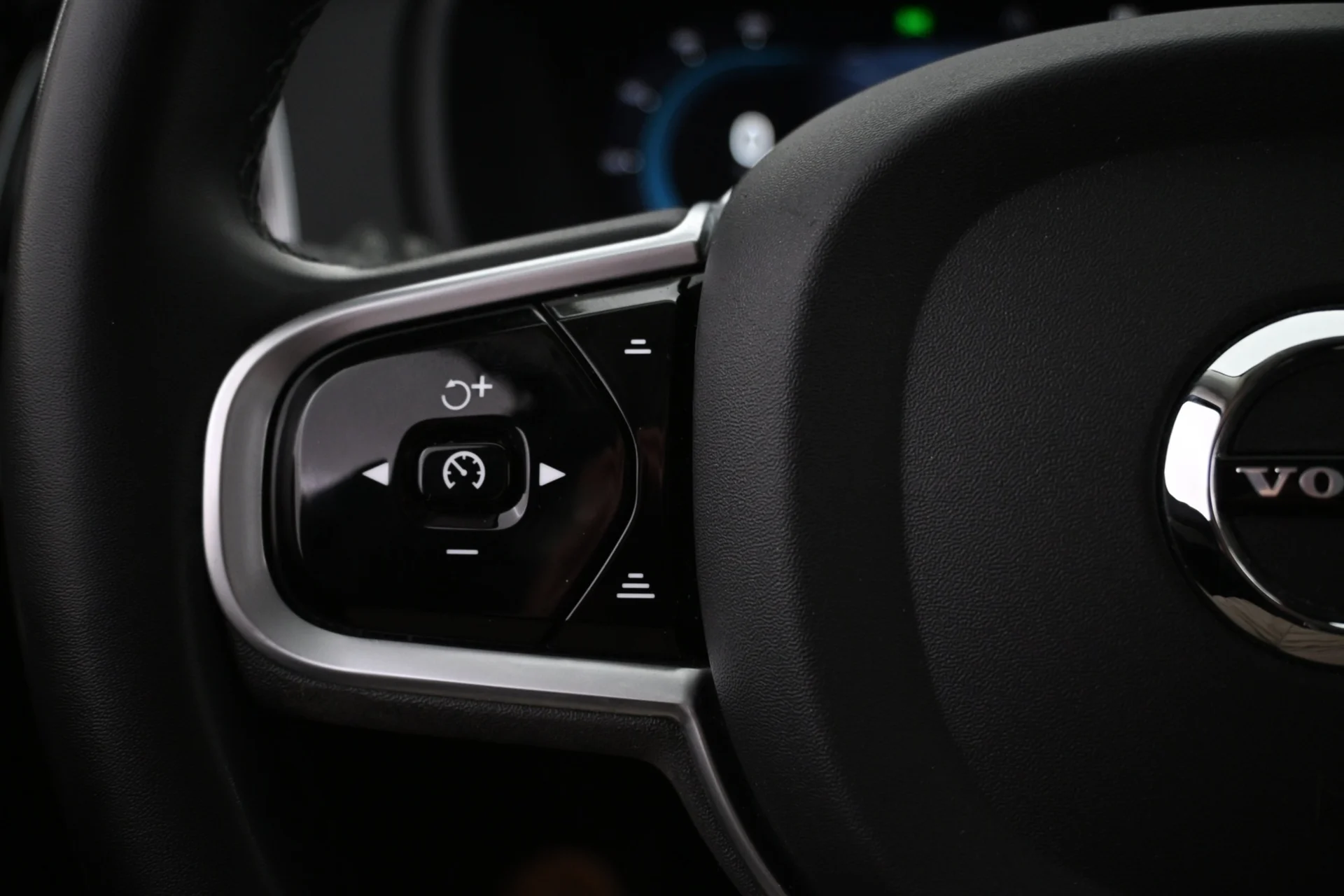 Car Image - 5s9sqenR8dQAU9tOZxDl5I