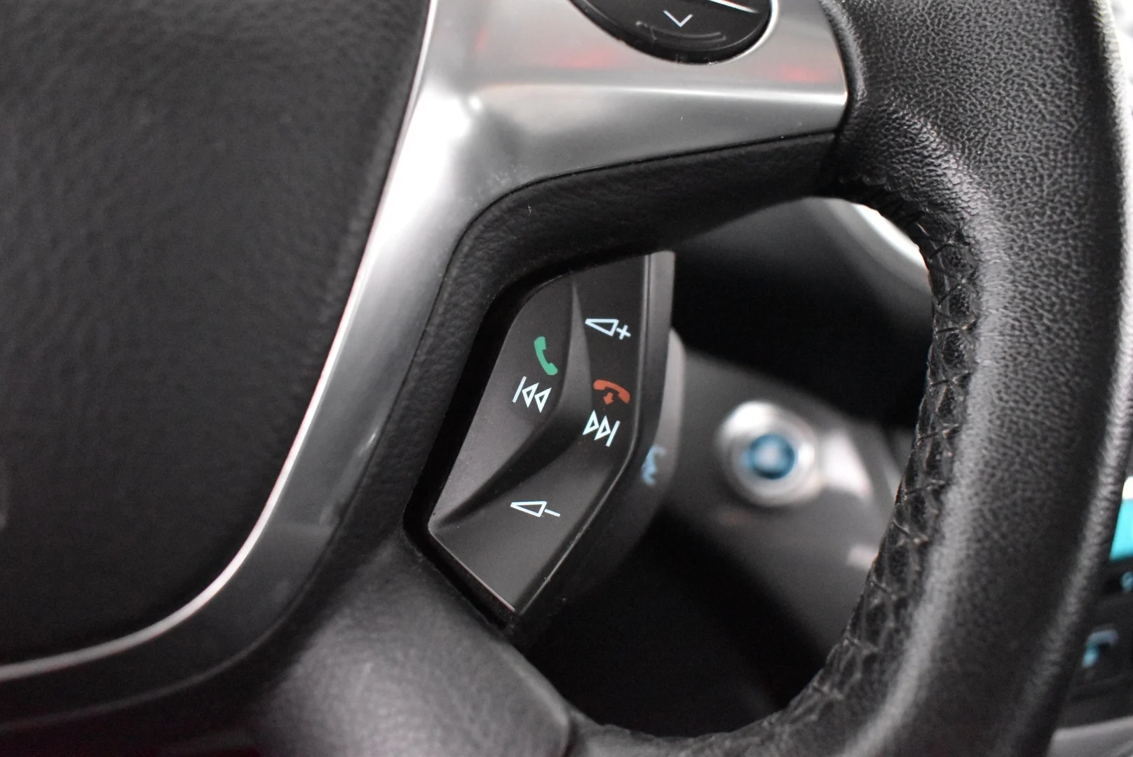 Car Image - 1dzH92NUac8LRl78biasoh