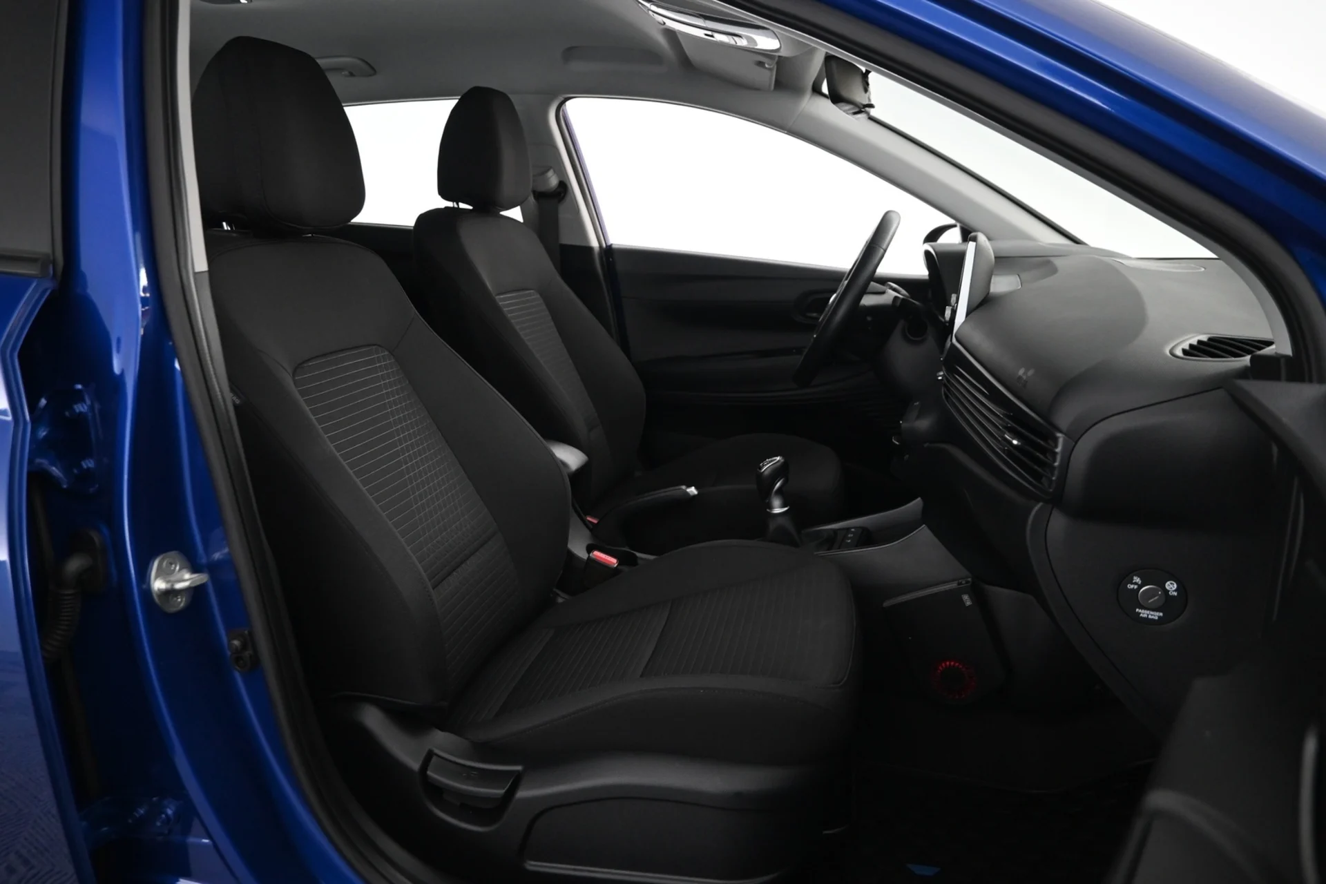 Car Image - lX1XM07t655KHkbZZD7KM