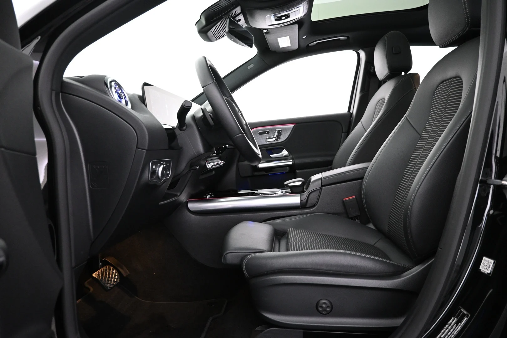Car Image - 2wOCOKCtmlYPjlRgjD7TvL