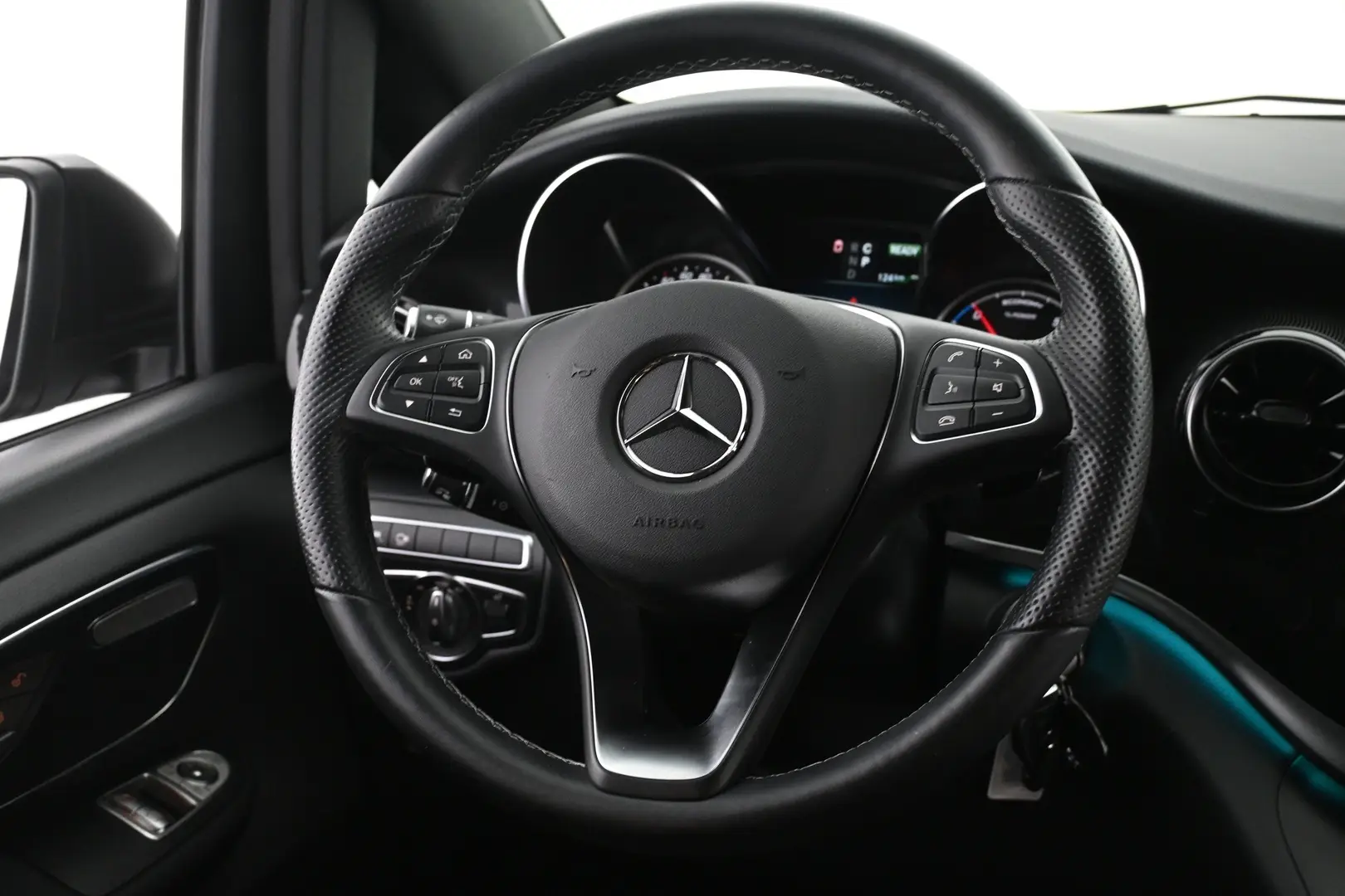 Car Image - 5NP8kQXULQ4A1rpN2CwL4g