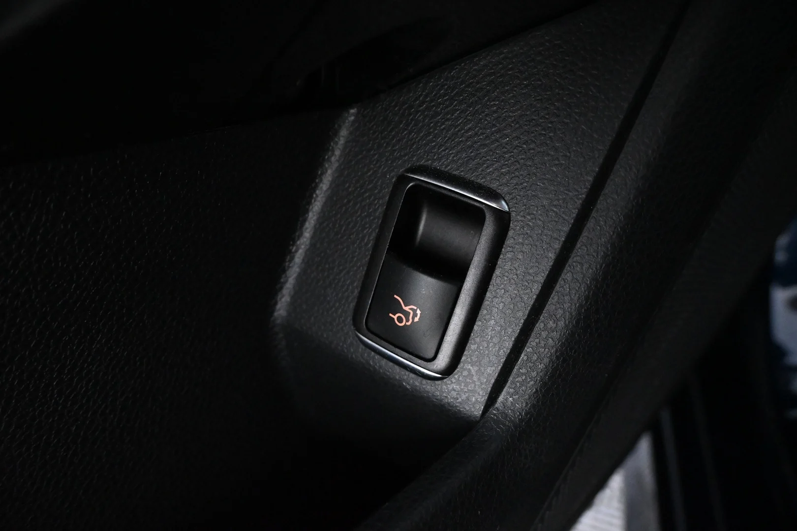 Car Image - 7s3o37aZQOSuEGQCdaxuLF