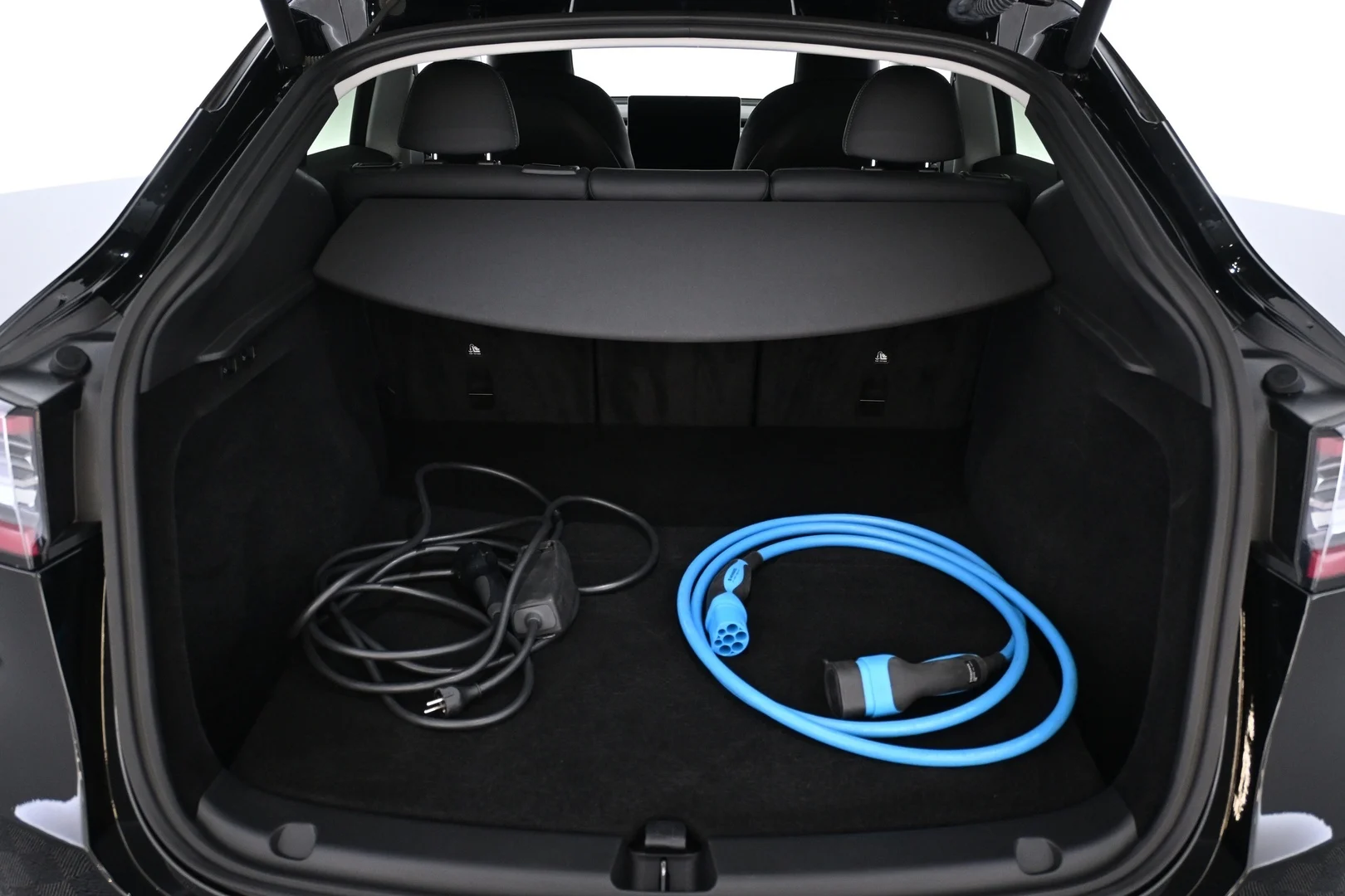 Car Image - 6KFrTvMiPNQIE3udR5bzGI