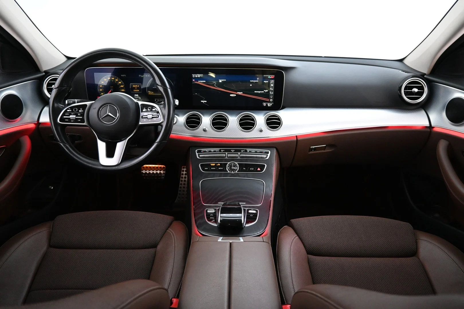 Car Image - T8gH8f9jcli69DSEADXZv