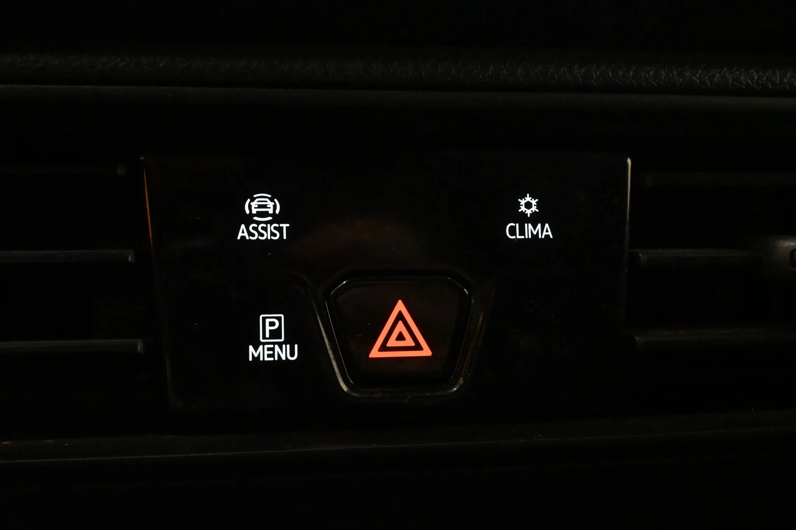 Car Image - 3Eq8y6hGiSxZAMqWzkRJxM
