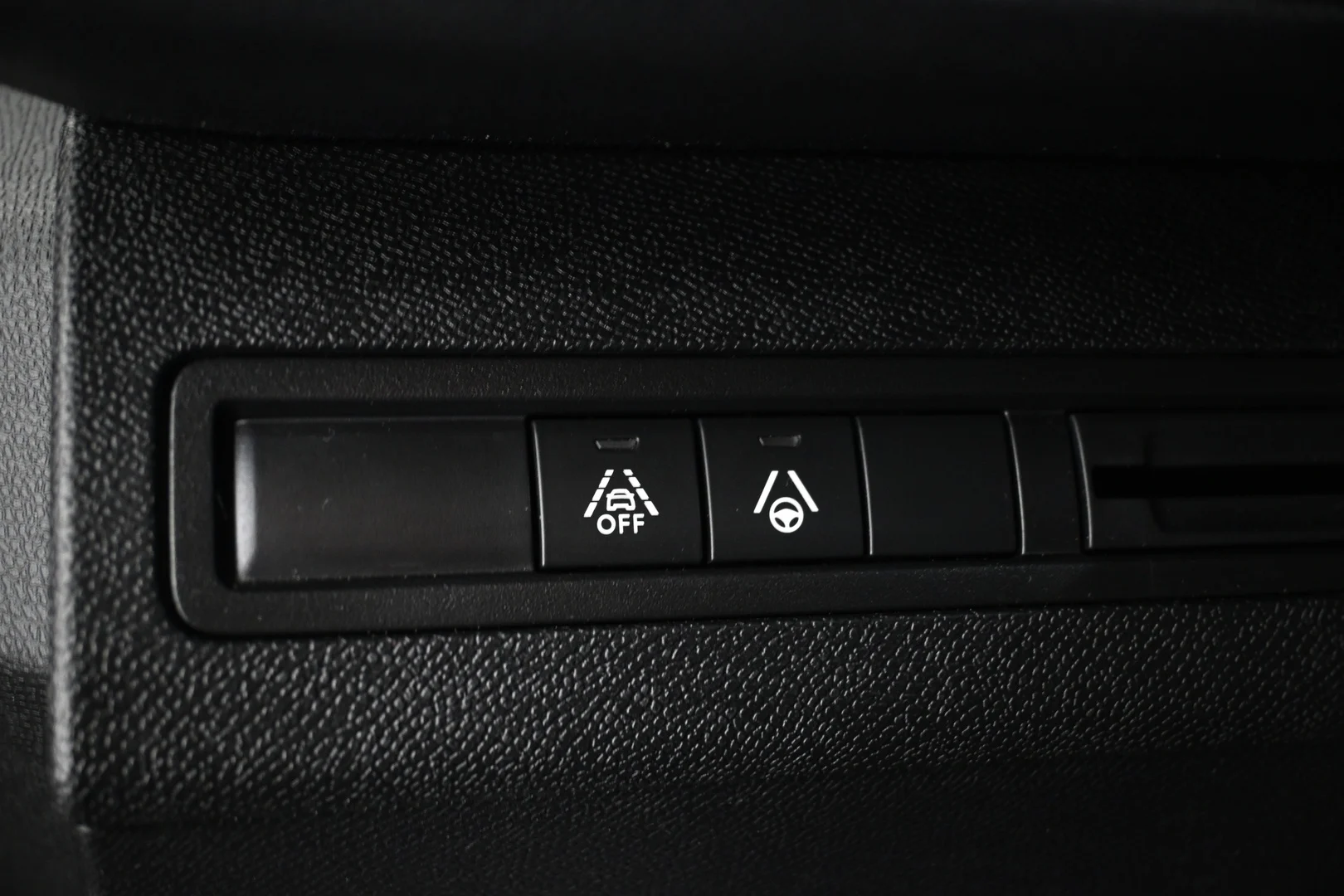 Car Image - 3alMsnsVSqLSC8hkuScJBY
