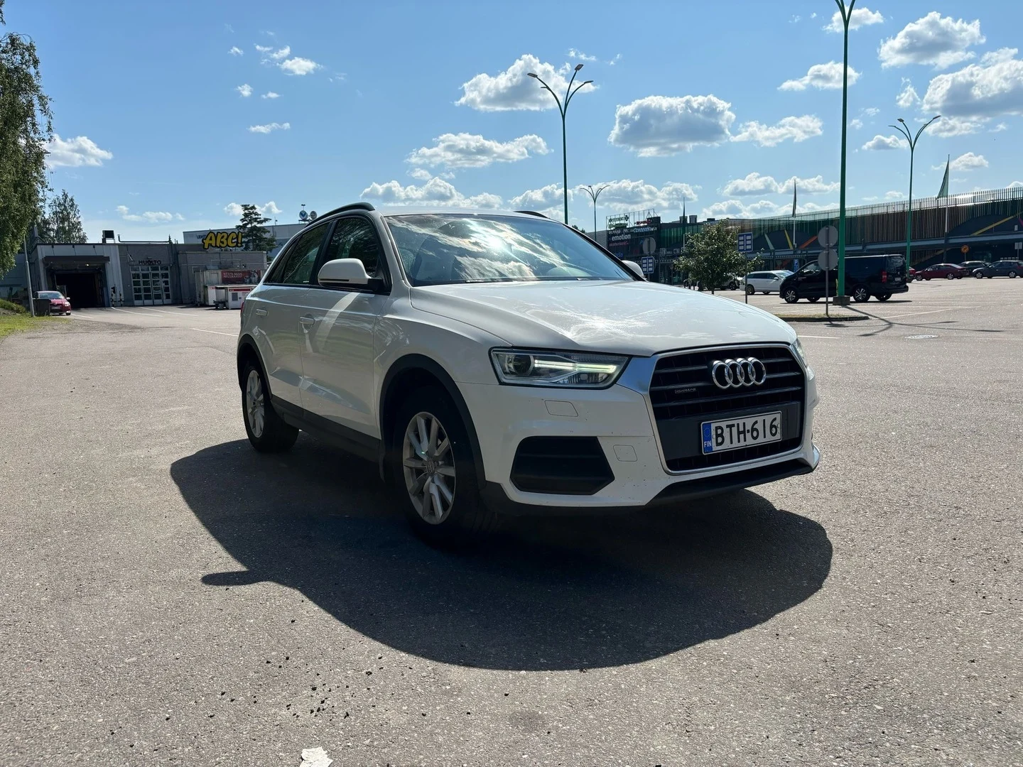 Car Image - 1yUQf2nrOcEmGuMXXDIwTZ
